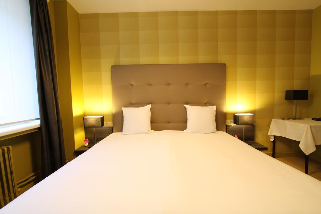 Neutralia Hotel Oostende Ruang foto